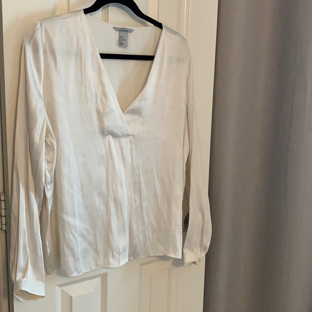 Satiny ivory H&M work top